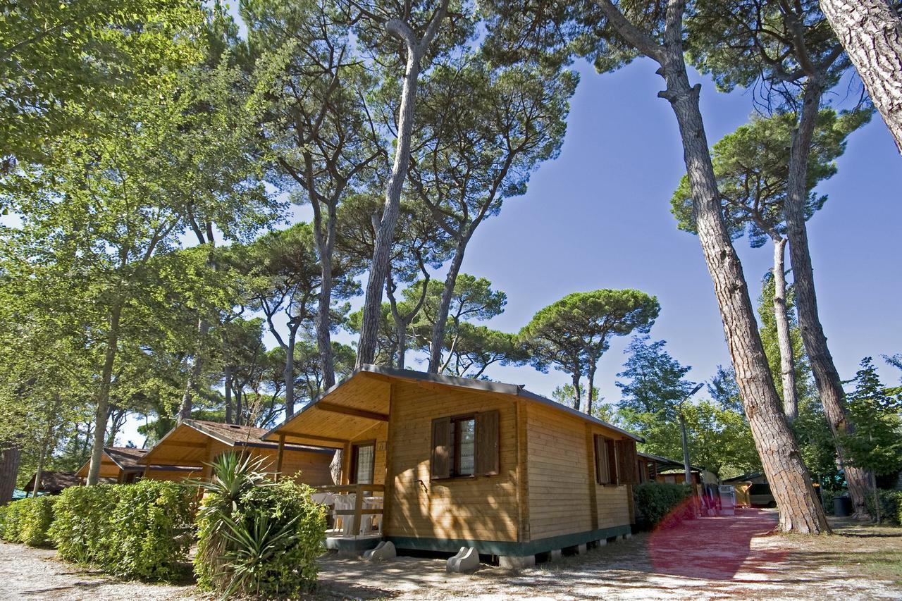 Campeggio Boscoverde Torre del Lago Puccini Exterior photo